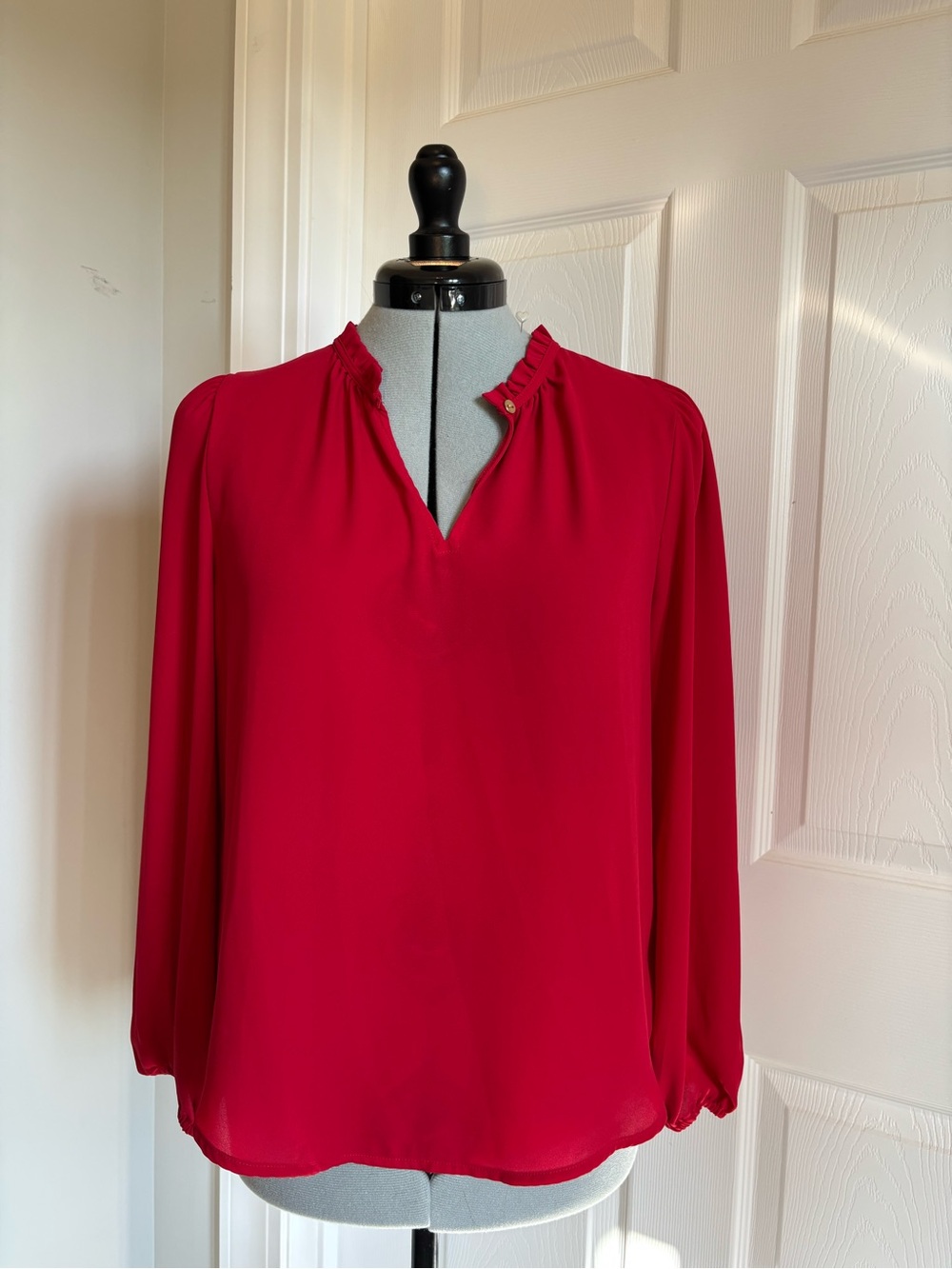 LOFT Red Long-Sleeve Ruffle Collar Blouse 0274